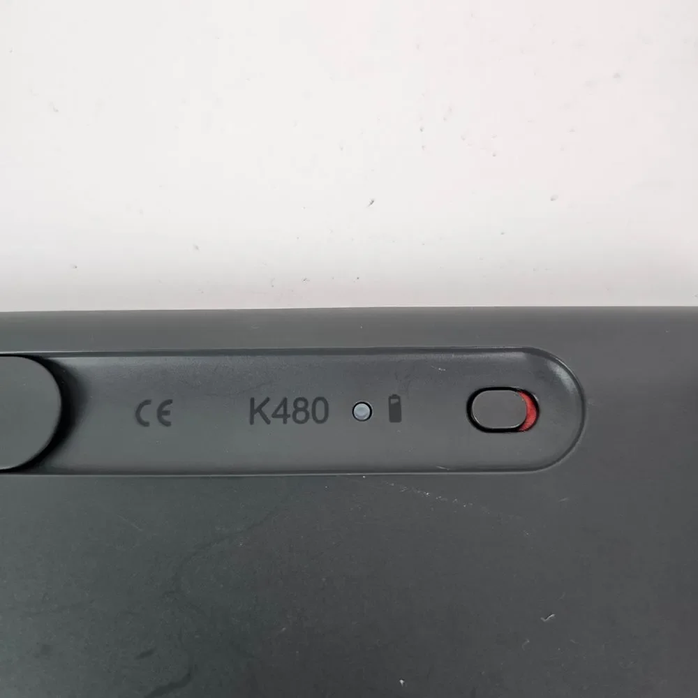 Logitech‎ K480 Wireless Bluetooth Keyboard Holds Tablet/Phone